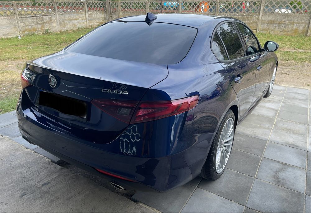 Alfa Romeo Giulia 2.2