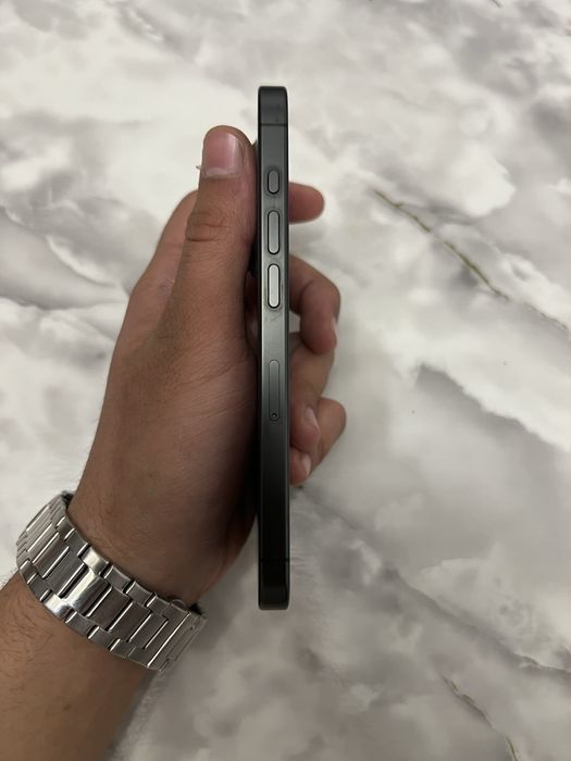 Iphone 15 pro 128 gb 89 yomkost