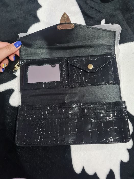 Vand posete de ocazie noi