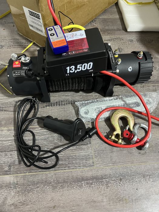 Troliu electric 12v 13500lbs nou