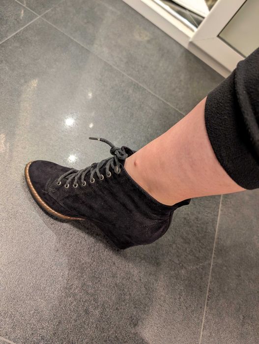 Подарявам обувки на платформа. Размер 37