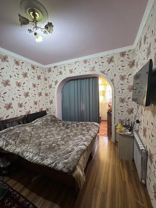 Срочно Продаётся 3-х комнатная квартира в Сергели 6