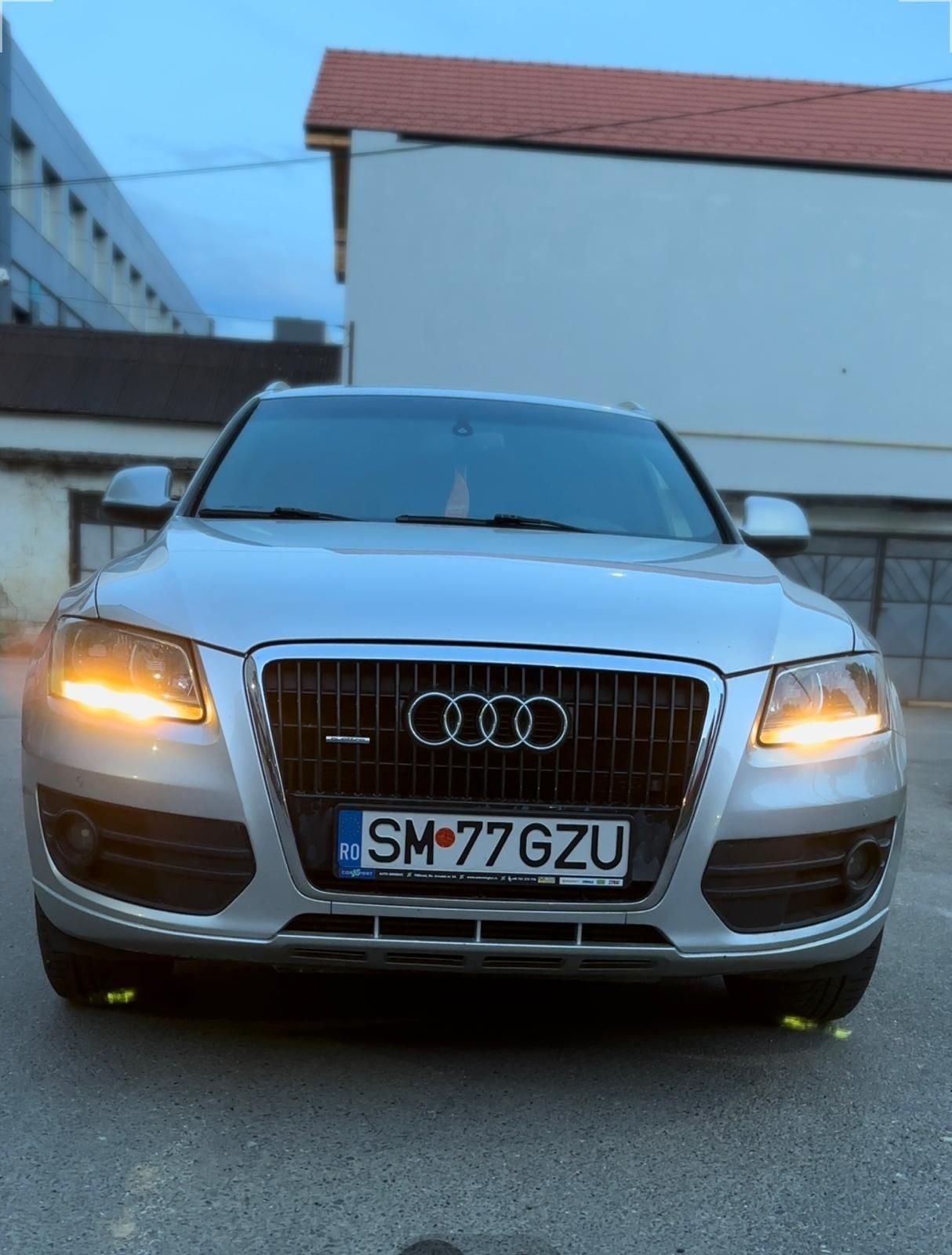 Vând Audi q5 quatrro