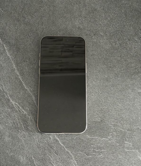 iPhone 16 Pro Max – 256 GB – eSIM