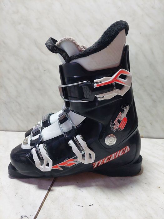 Clapari ski schi Tecnica mondo 25-26,5 corespunde mărimii 38,5-39,5