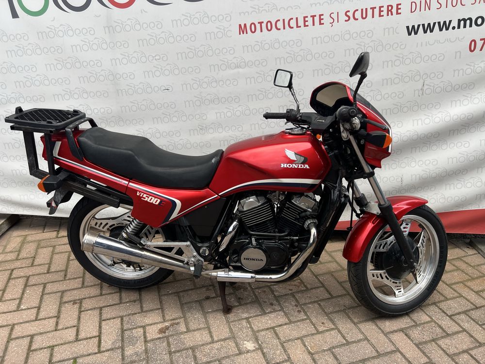 Motoideea vinde  HONDA  VT500E   1985