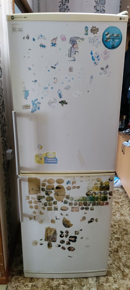 Продам холодильник