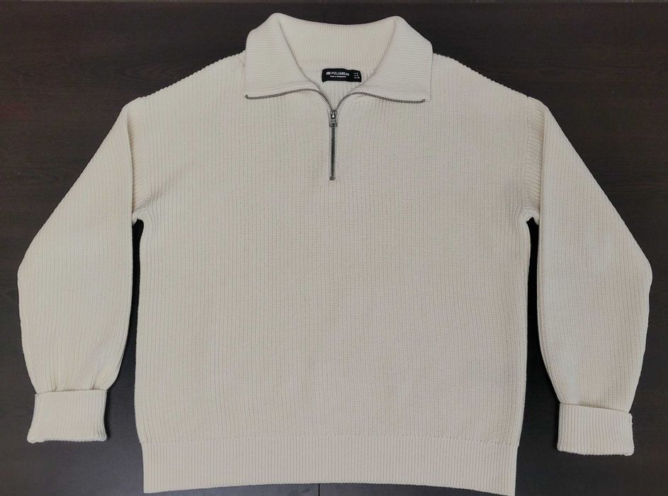 Плетен пуловер с четвърт цип и дълги ръкави