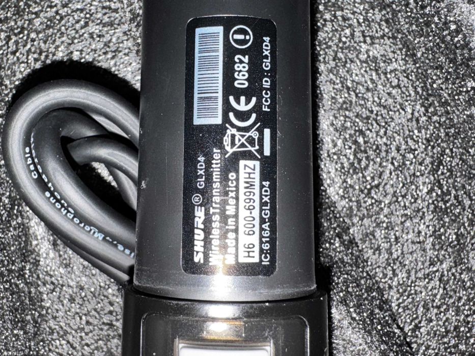 Microfoane Shure GLXD4 / BETA 58A Dual Combo UHF - Made in Mexic