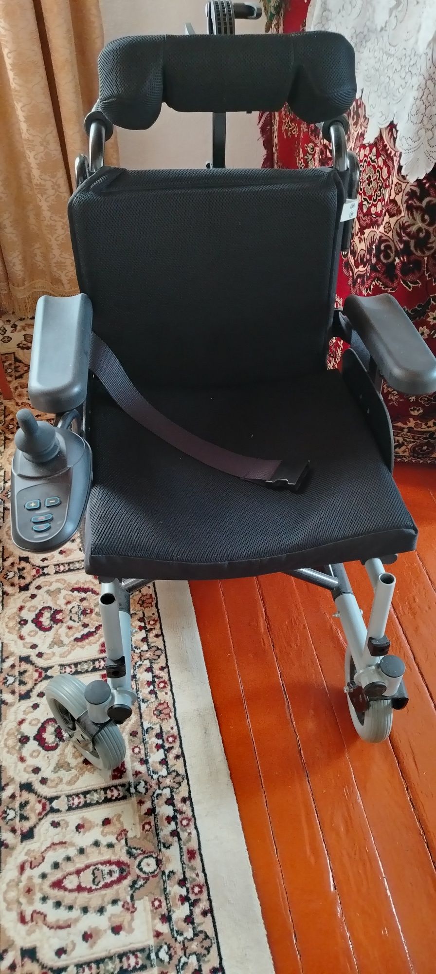Инвалидная коляска электроная