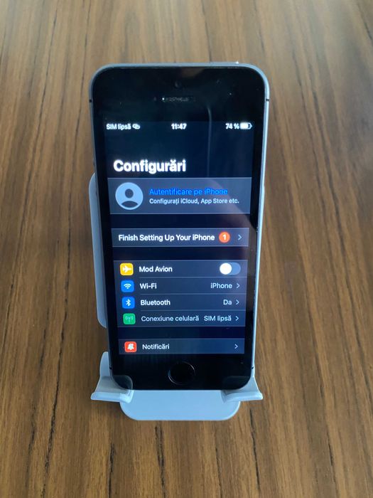 iPhone SE varianta 2016