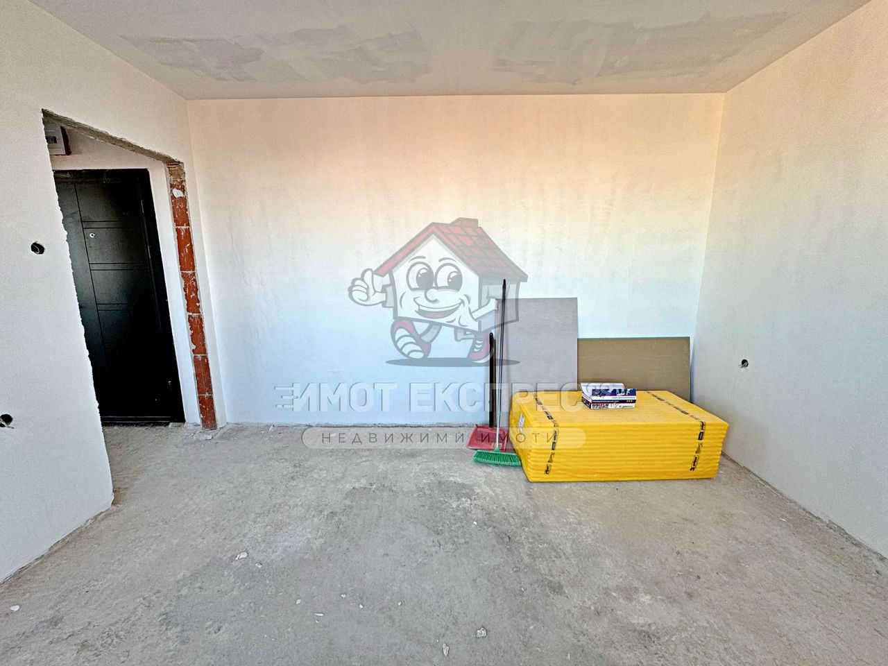 Продава се Двустаен апартамент в Асеновград - 87 кв.м за 821 €/кв.м - Снимка #17