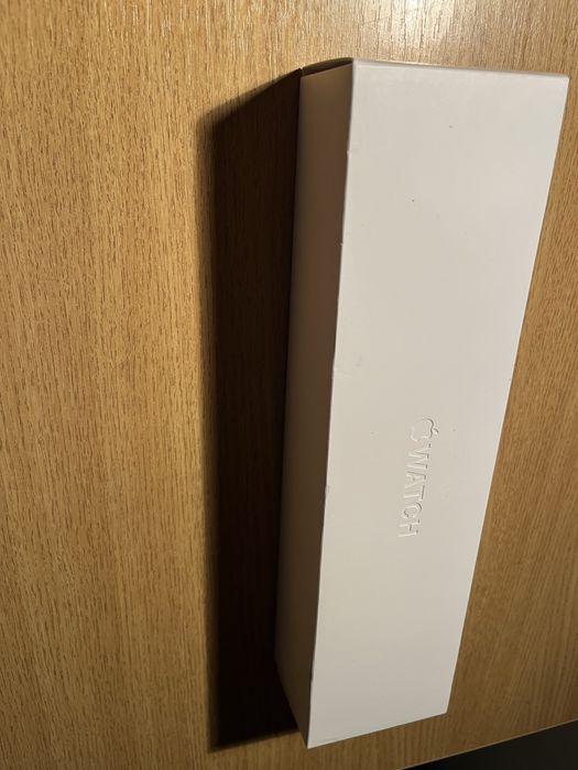 Cutie cu accesorii, Apple Watch 5