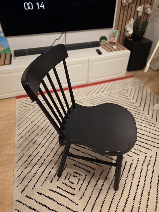 Vând scaun second-hand IKEA NORRARYD – negru clasic
