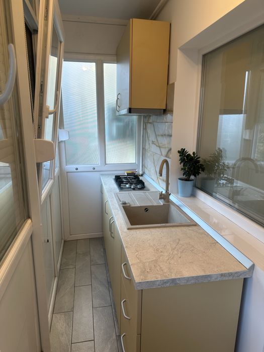 Inchiriez ap 2 camere in regim hotelier