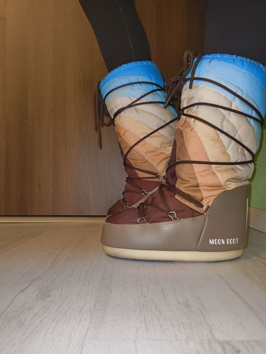 Moon Boot lcon rainbow