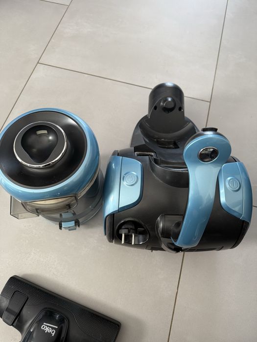Aspirator Beko fara sac