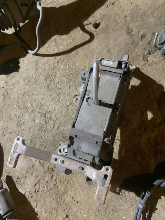 Селектор АКПП от Тойота Камри 40 2.4