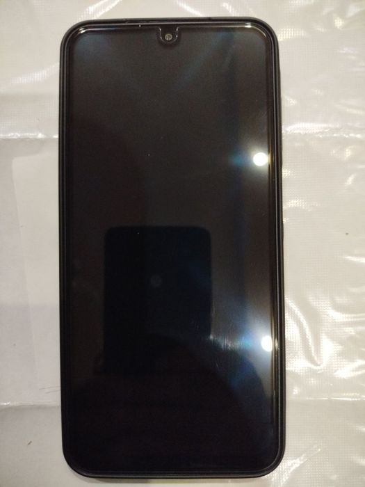 Samsung A 17 Galaxy 6/128 rangi qora yangi telefon