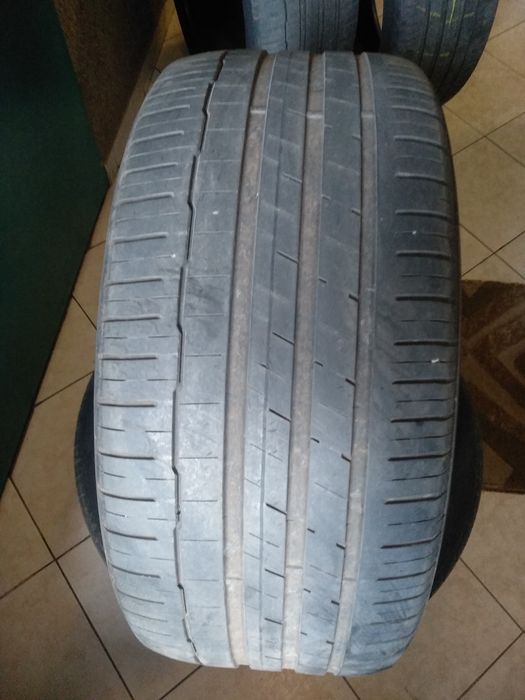 Hankook S1 Evo 3 285.35.22