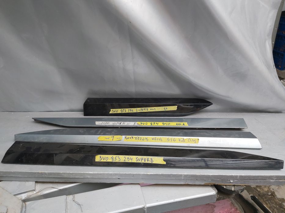 Лайсна врата  шкода суперб Skoda Superb  2016/2023г