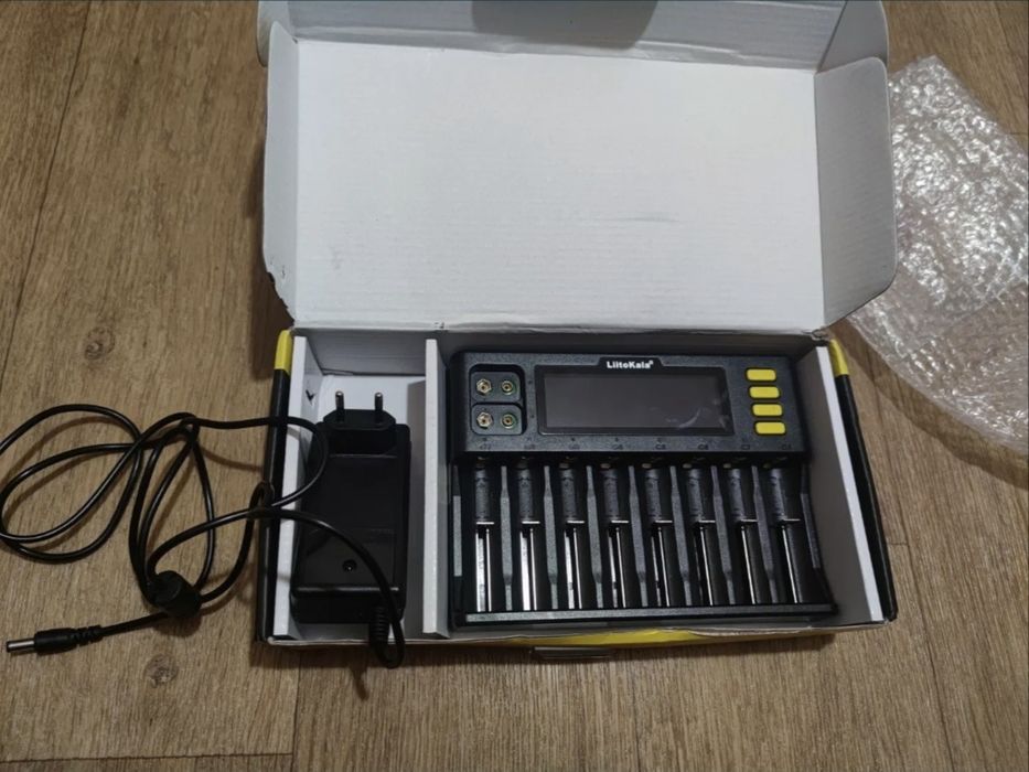 Оригинал Зарядное устройство LiitoKala Lii-S8 1865 AA AAA Крона