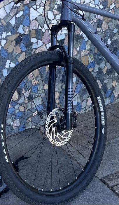 продам воздушную вилку,rockshox