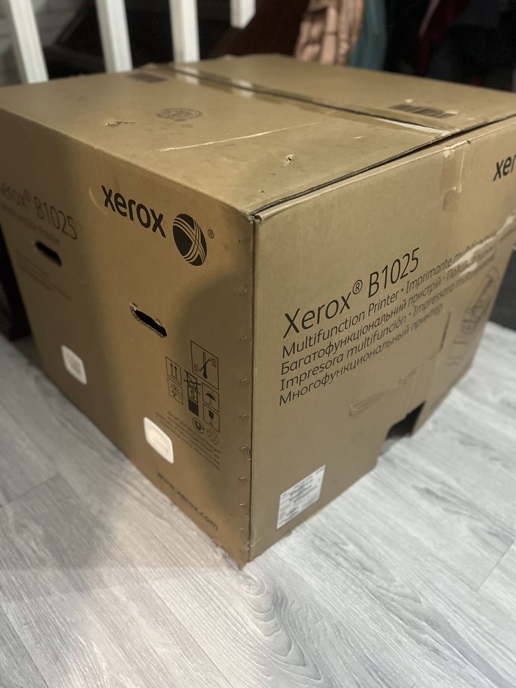 Принтер Xerox B1025