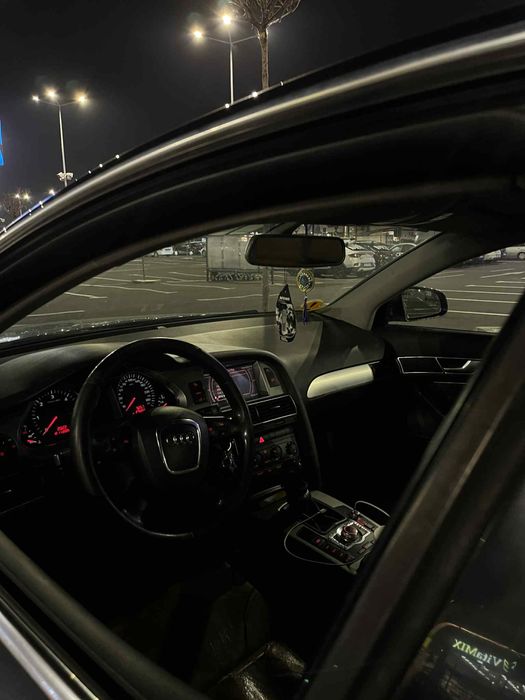 Vand Audi A6.