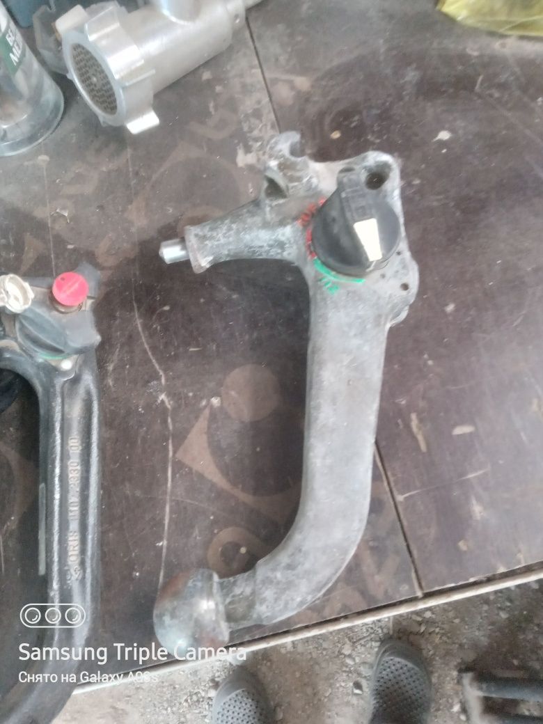 Продам фаркопы один новый другой  бу