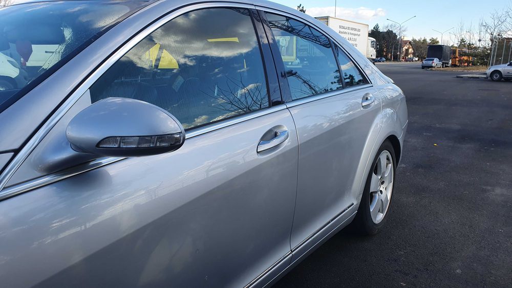 portiera Mercedes W221 S class S320 S350 S500 stanga dreapta fata usa