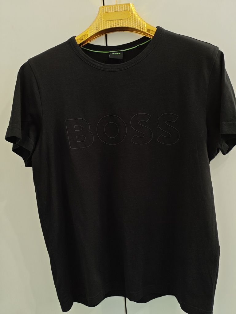 Boss kiyimlar orginal sotiladi