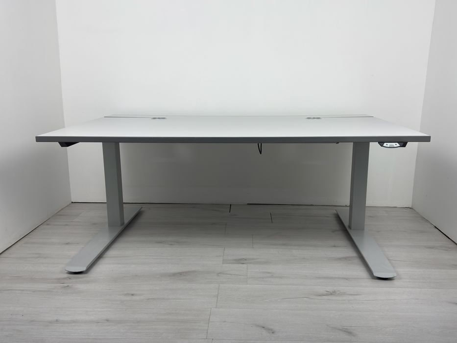 Бюро електрическо регулация от 66 см до 126 см обзавеждане