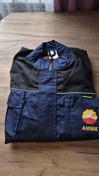 Продам спецовку мужскую