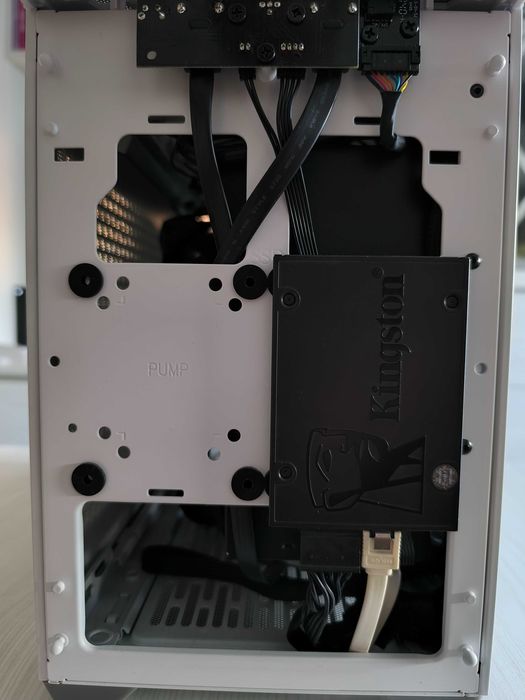 Pc/Calculator - Sistem mITX, Monitor Dell, Tastatura Mecanica, Mouse