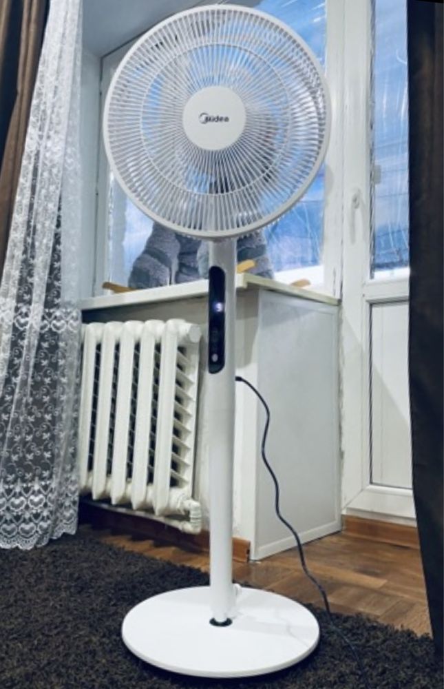 Вннтилятор Midea