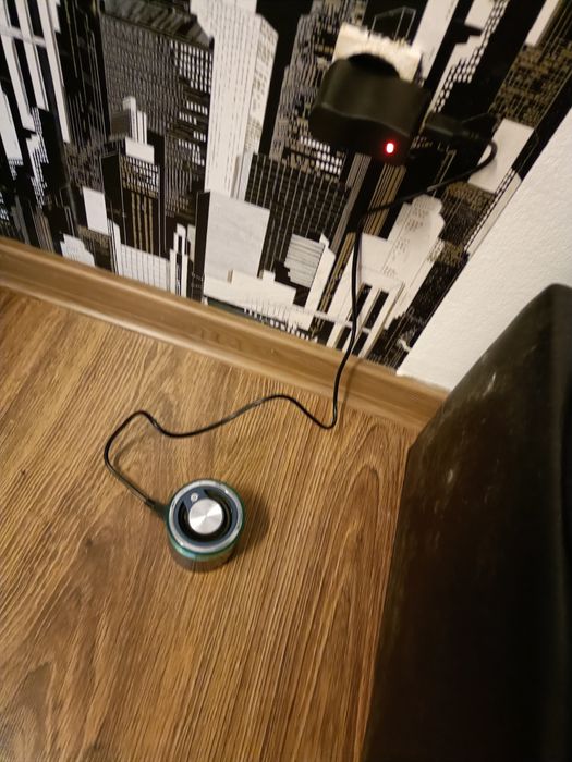 Boxa portabila mică