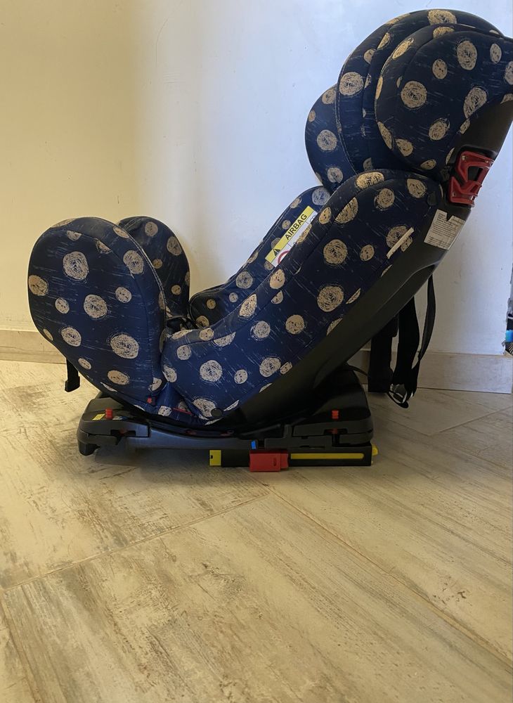 Столче за кола Chipolino с ISOFIX