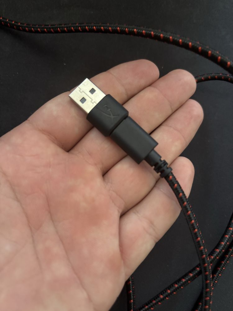 Casti HyperX Cloud 3