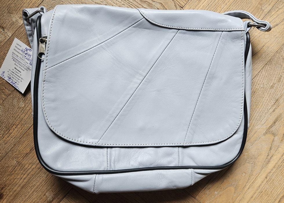 Завивка и кожена чанта НОВА