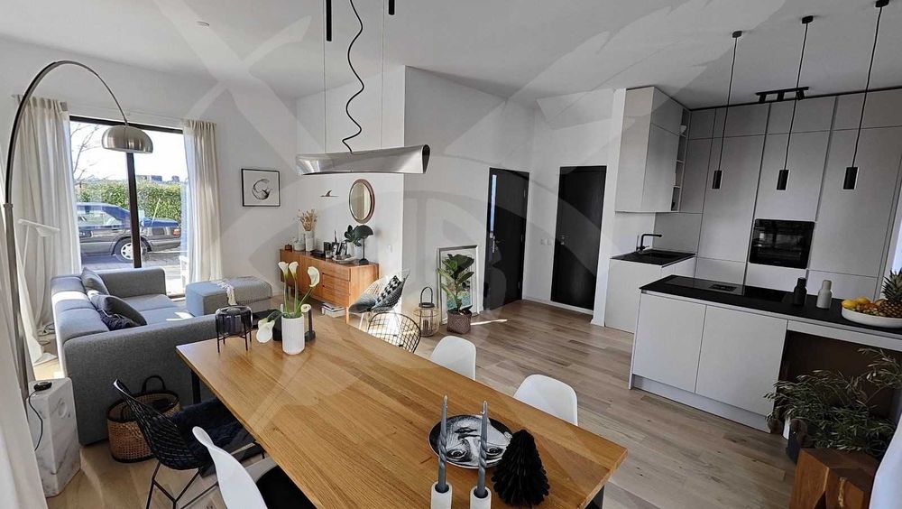 Продава се Къща в Бургас, Сарафово - 155 кв.м за 1968 €/кв.м - Снимка #13