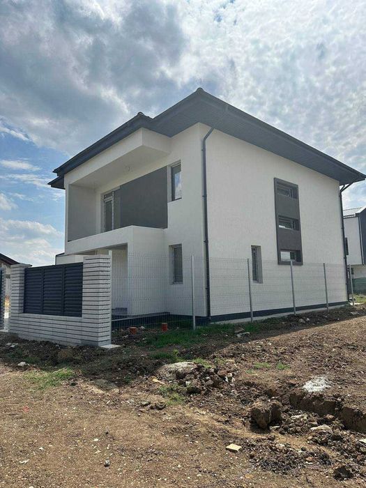 Casă Otopeni de vânzare