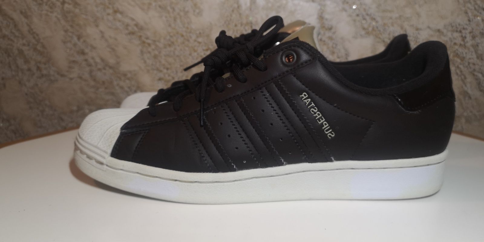 Adidas superstar 40 2/3