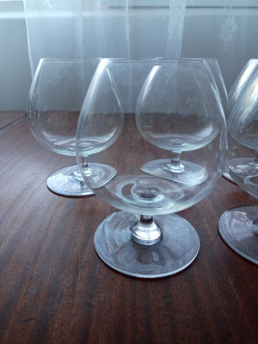 Чаши коньяк, големи, стилни