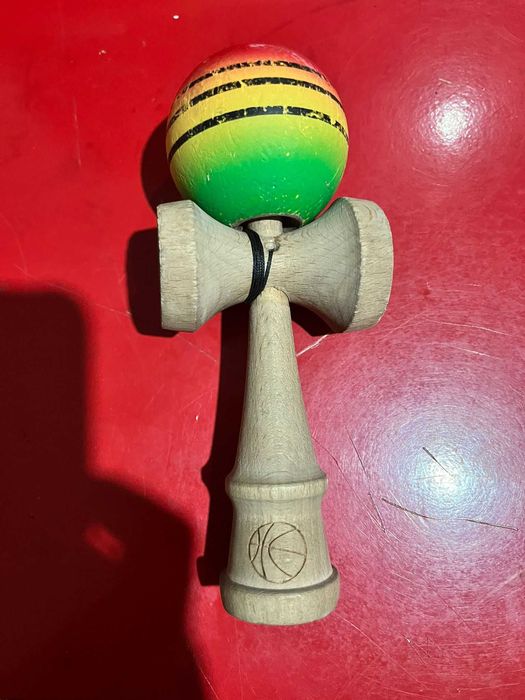 Kendama X ață de 7 degete