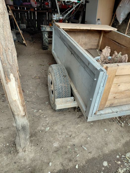 Vand motocultor remorca