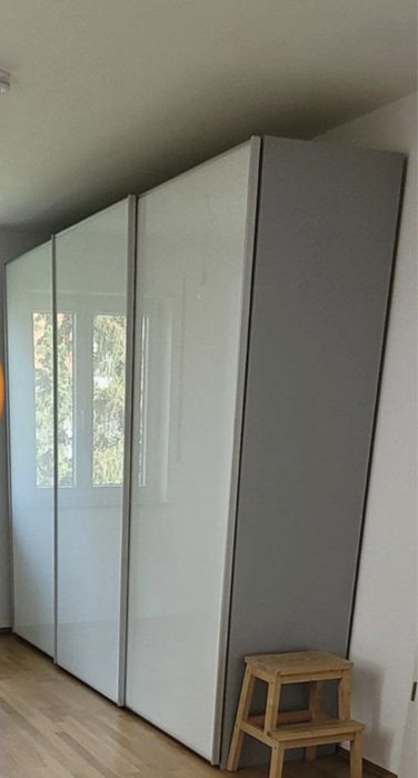 Dressing/Dulap 300/240/65 cm 3 usi culisante sticla alba
