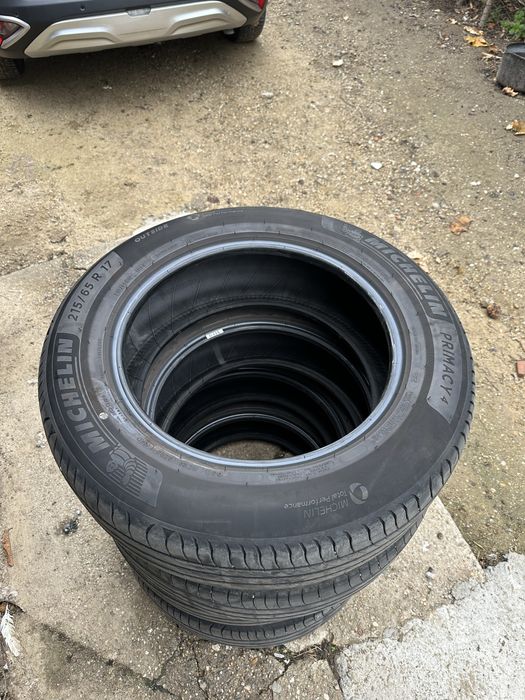 215 65 R17 Michelin Primacy 4