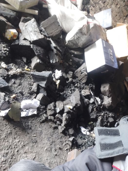 Продам угол. 4,5 тон +- за все 30тысяч е