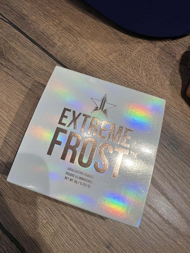 Highlighter Extreme Frost на Jefree Star
